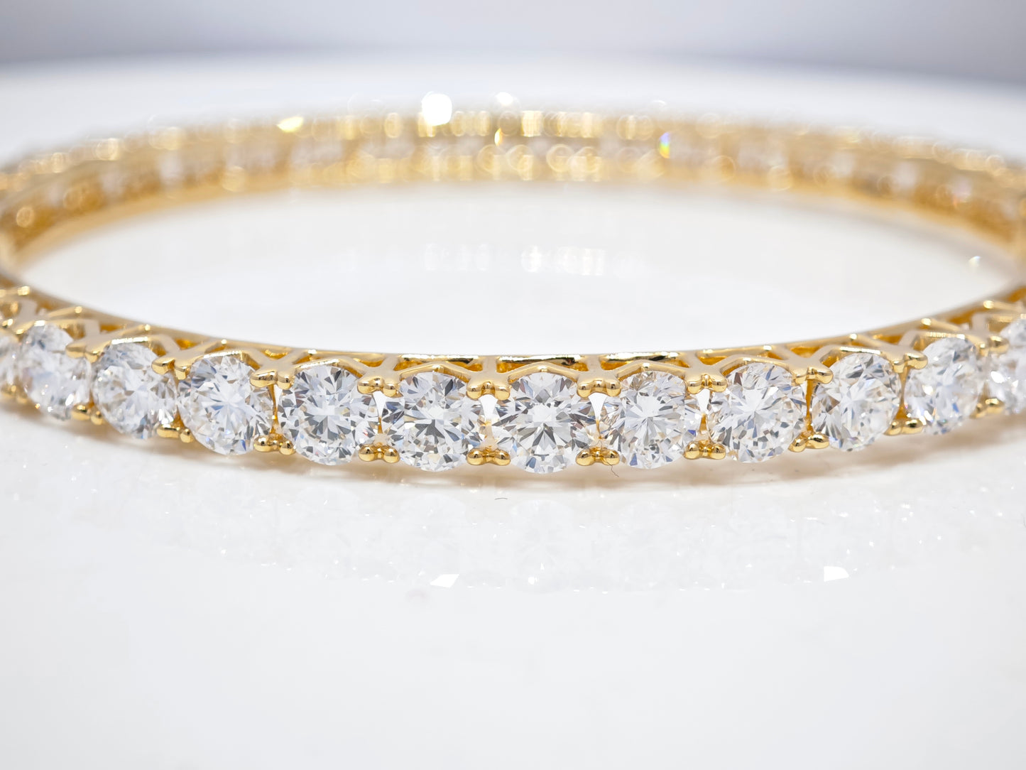 18K Yellow Gold Round White Diamond Tennis Bracelet 18.342ct