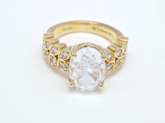 5.1ct D VS1 Oval Diamond Ring 18K Yellow Gold IGI Certified